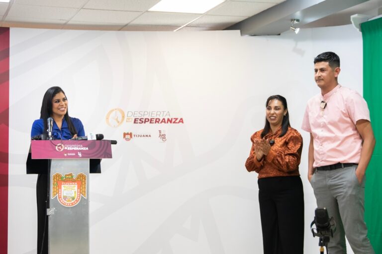 Presentó alcaldesa dos casos de éxito egresados de COTRRSA