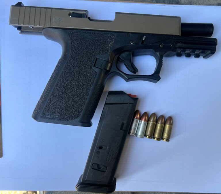 Aprehenden policías a cinco sujetos por homicidio