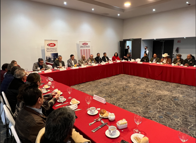 Atenderán problema de baches en Tijuana ante los estragos por las lluvias