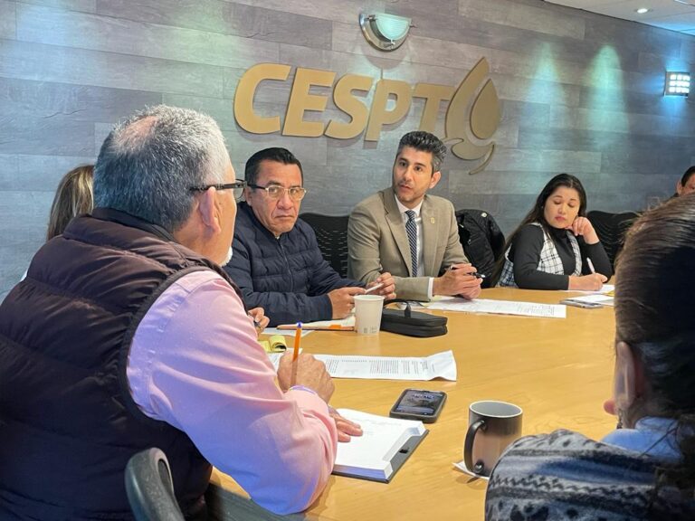 Impulsa Sergio Moctezuma ante la CESPT solución a problemas de drenaje a colonos del Distrito 8 Local