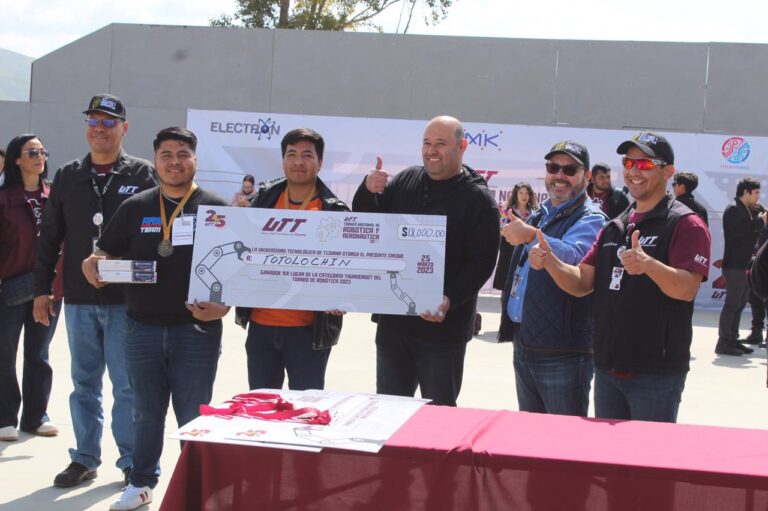 Concluye con éxito el torneo de robótica y aeronáutica de la UTT