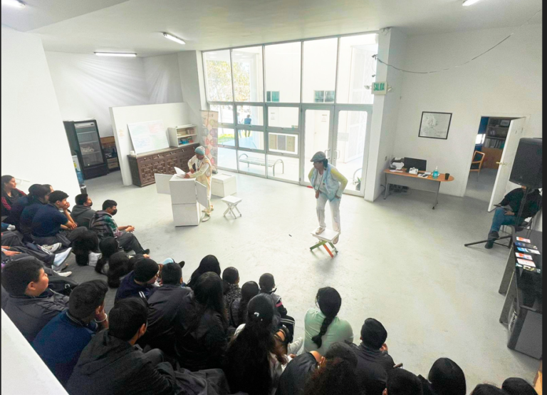 Presenta Casa de las Ideas obra de teatro “Cuéntame” con lenguaje de señas