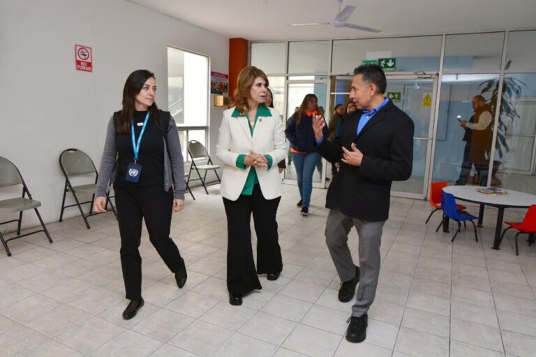 Colaboran DIF Baja California y COMAR para fortalecer atención a refugiados