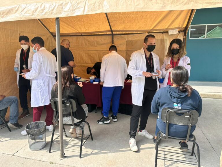 Lleva JSST jornada de salud a la comunidad educativa del CESUN Universidad