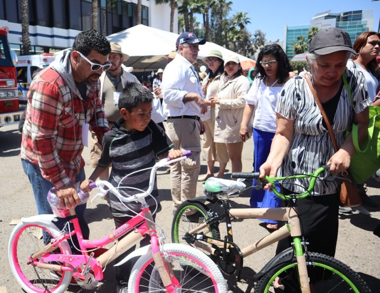 Disfrutan más de 900 menores el Festival del Día del Niño Canaco 2023