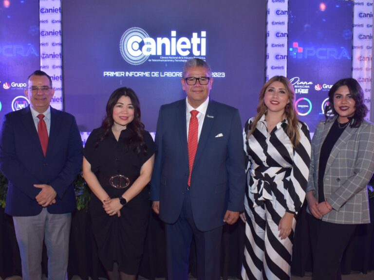 Toma protesta José Luis Villasana como presidente del Consejo Directivo de CANIETI Noroeste 2023-2024