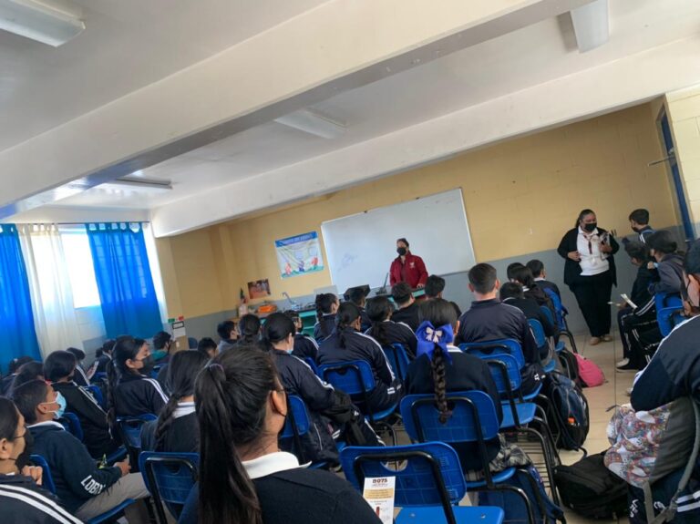 Coordinan esfuerzos UMAS e instituciones educativas para atención de estudiantes
