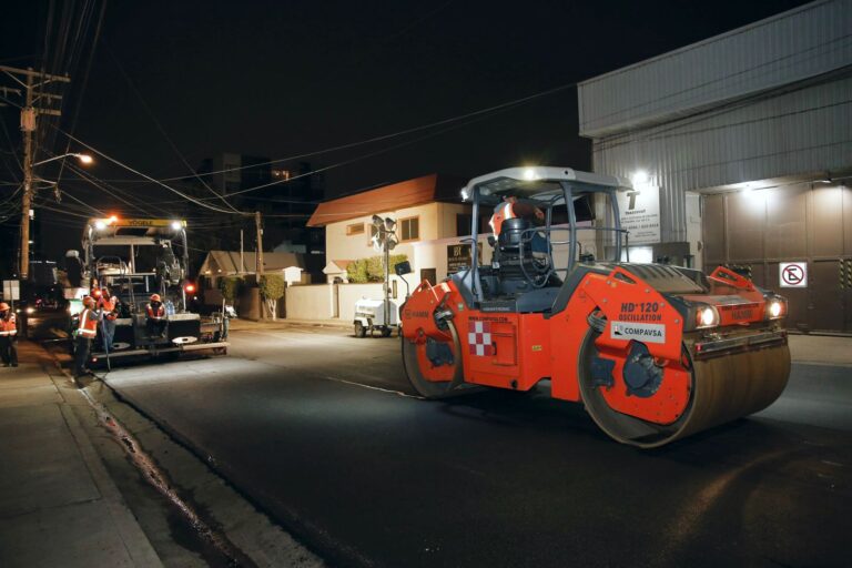 Incorpora Ayuntamiento nueva tecnología para obras de bacheo