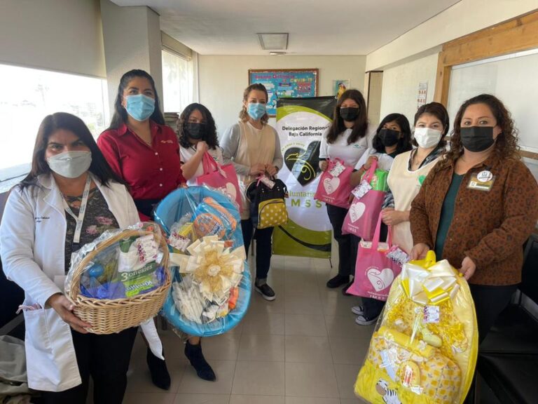Suman esfuerzos alumnas de CONALEP BC con el voluntariado del IMSS
