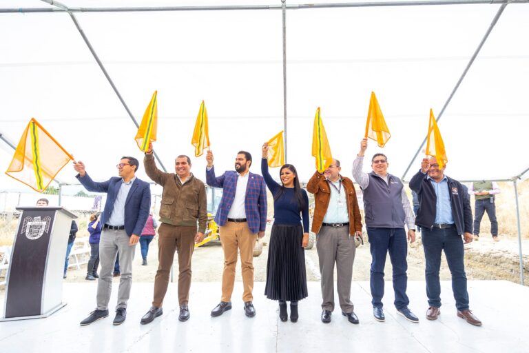 Inicia obra de concreto en bulevar El Realito