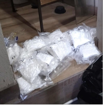 Guardia Nacional, Ejército Mexicano y FGR aseguran 400 kg de posible droga en Baja California