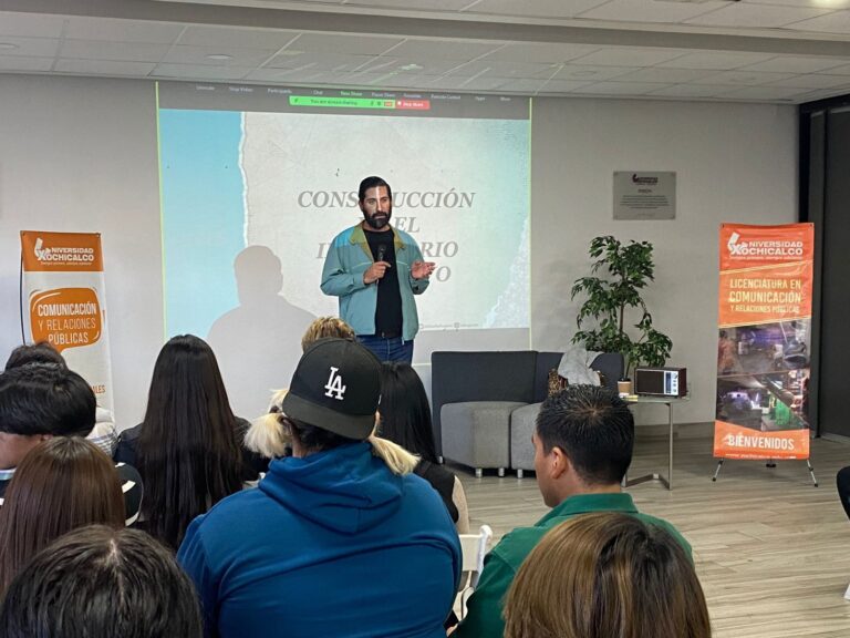 Se reúne Juan Carlos Hank con universitarios