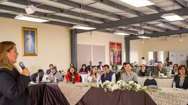 Regidora Marisol Hernández Ratifica su convicción en defensa de la población Migrante Infantil