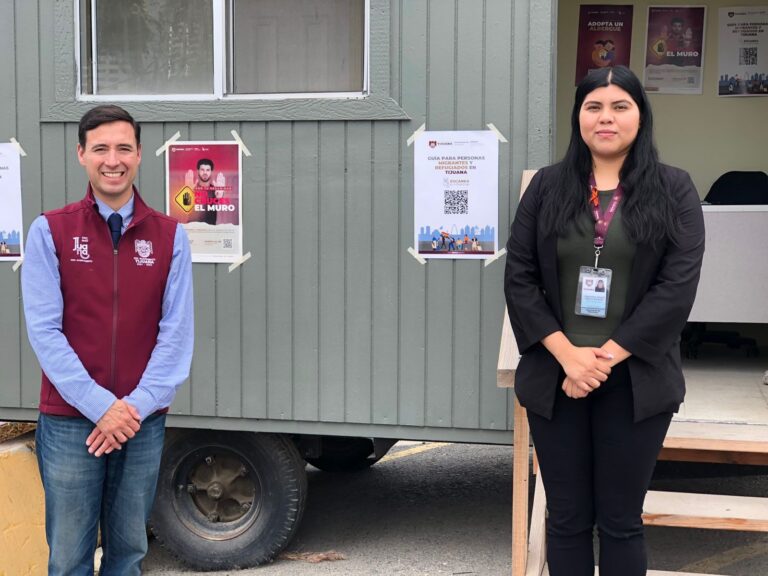 Instala Ayuntamiento oficina de atención al migrante en garita de San Ysidro