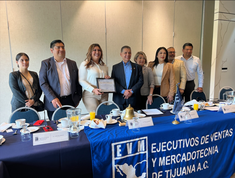 Orientan a ejecutivos sobre las visas adecuadas para invertir en Estados Unidos