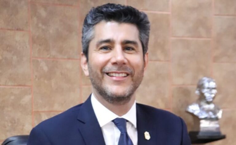 Reprueban condicionamiento de consumo en escuelas privadas