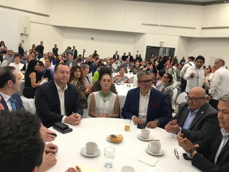 Plantea ante Claudia Sheinbaum empresario José Luis Villasana concatenar temas sociales con las tecnologías