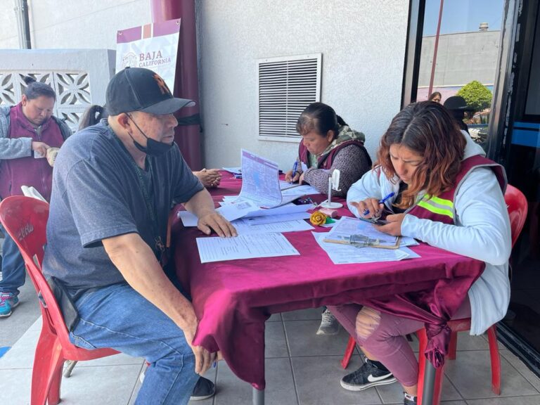 Instalan módulos de Bienestar en centros de atención a usuarios de la CESPT para solicitar “Tarjeta con Corazón para el Agua”