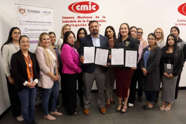 Firman CMIC e IMMUJER convenio para prevenir la violencia laboral
