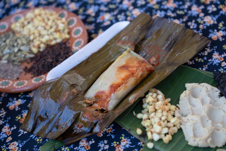 Inaugura XXV Ayuntamiento de Tijuana la Feria del Atole y el Tamal de los Pueblos Originarios