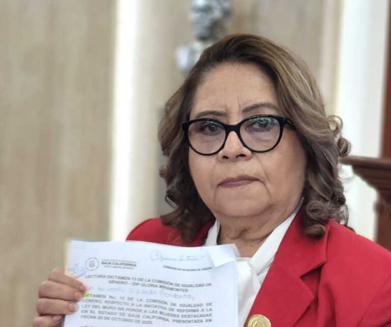 APRUEBAN CONGRESO REFORMA A LA LEY DEL MURO DE HONOR IMPULSADA POR LA DIPUTADA GLORIA MIRAMONTES