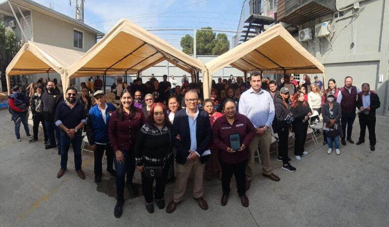 Vecinos integrantes de “Manos Unidas” se suman a Morena