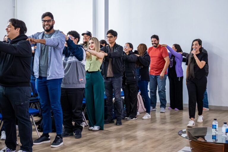 Reflexionan sobre el amor propio para prevenir la violencia de género