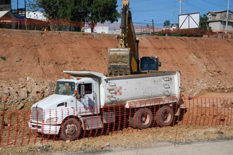 Apuesta comice por capacitación ante caída de inversiones en el sector constructor