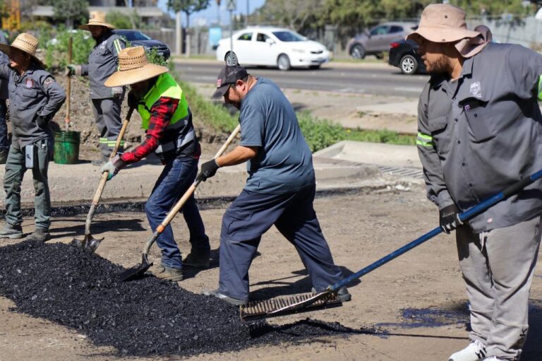 Avanza XXV Ayuntamiento de Tijuana con programa de bacheo en distintas delegaciones de la ciudad