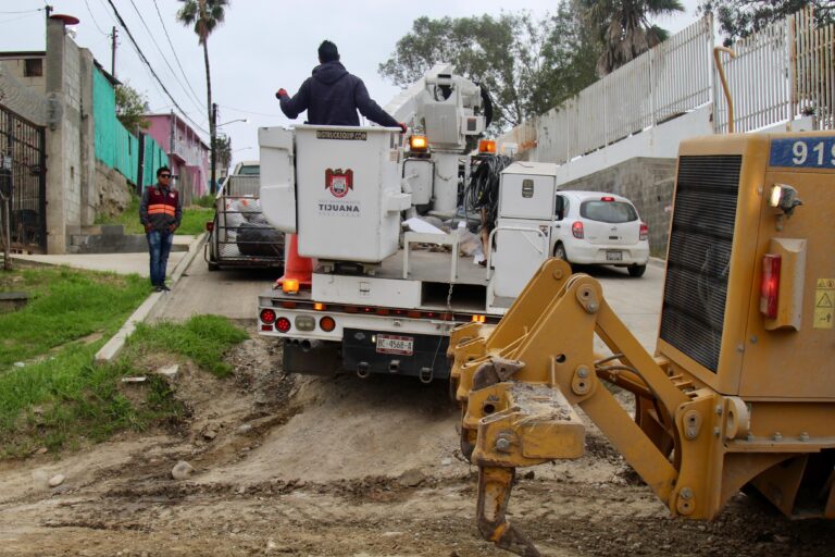 Mejora Gobierno de Tijuana desarrollo urbano de colonias de las delegaciones San Antonio de los Buenos, Playas y Centro