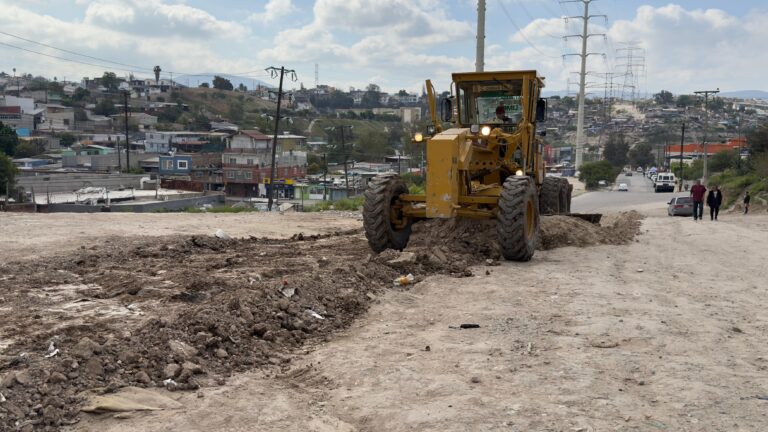 Lleva Gobierno Municipal programa ‘Tijuana: Ciudad Limpia’ a colonias de varias delegaciones