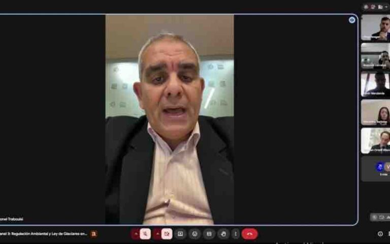 Analizan transformaciones en América Latina desde enfoque internacional