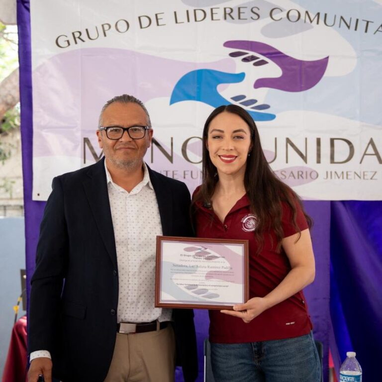 JULIETA RAMÍREZ RECONOCE EL TRABAJO Y ESFUERZO DE LÍDERES COMUNITARIOS DE “MANOS UNIDAS”