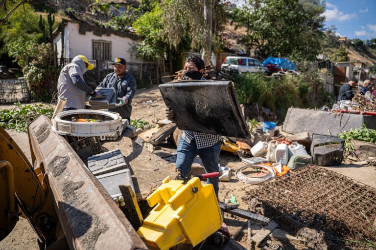Refuerza Gobierno Municipal acciones de ‘Tijuana: Ciudad Limpia’ en La Mesa y Sánchez Taboada