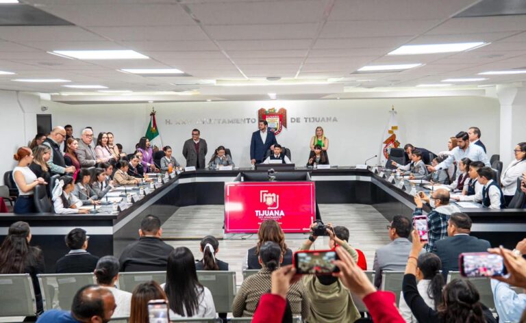 Encabeza Ismael Burgueño ‘Infancia en la Presidencia’